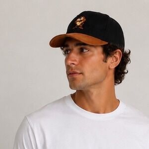 Vintage 1991 Warner Bros Taz Tasmanian Devil Snapback Hat Black Brown USA Made
